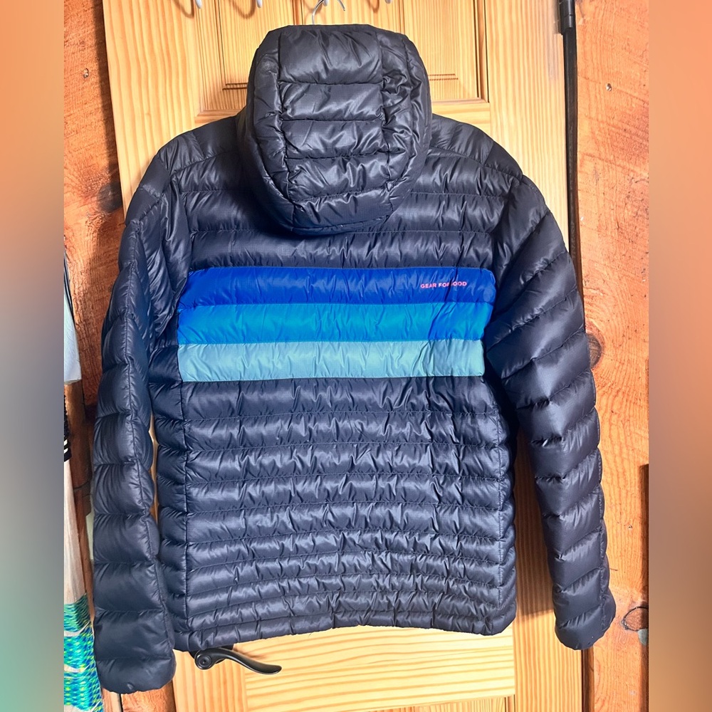 Cotopaxi Men’s Puffer Jacket